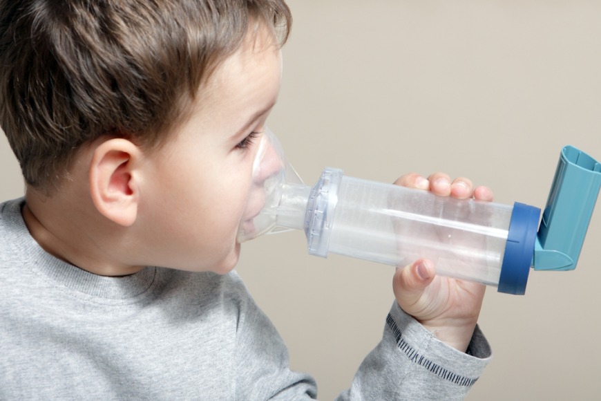 Inhaler or Nebulizer: Which One Should My Child Use? Inhaler or Nebulizer: Which One Should My Child Use?